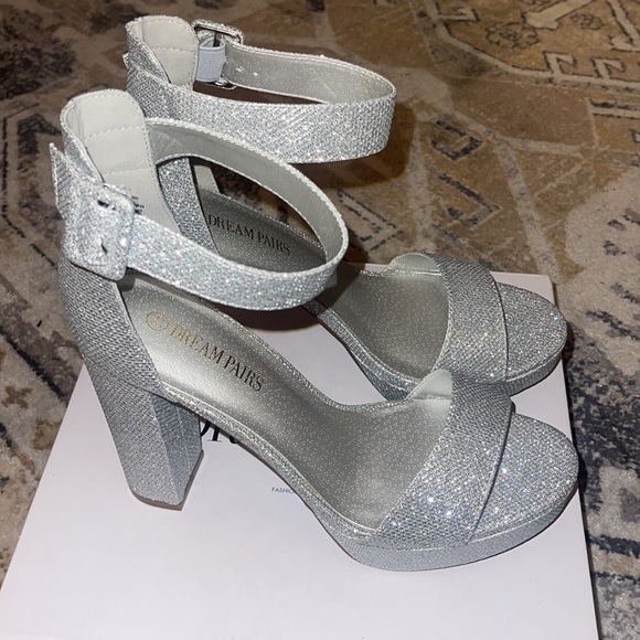 Dream Pairs Women's Hi-Lo High Heel Platform Pump Sandals Formal Heels 9.5 NEW - Picture 9 of 12